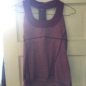 Lululemon top!